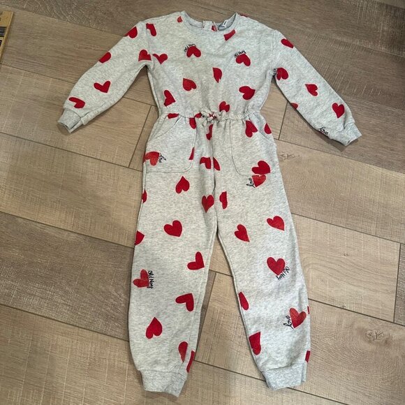 OLD NAVY GIRLS RED HEARTS ROMPER JUMPER 1 PIECE VALENTINES 5T - Picture 1 of 5